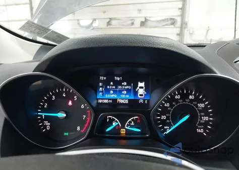 2017 Ford Escape Se z USA, uszkodzony, nr VIN 1FMCU9GD0HUD06405